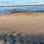 Tiny House, Secluded Beachfront On Peipus Διαμέρισμα *